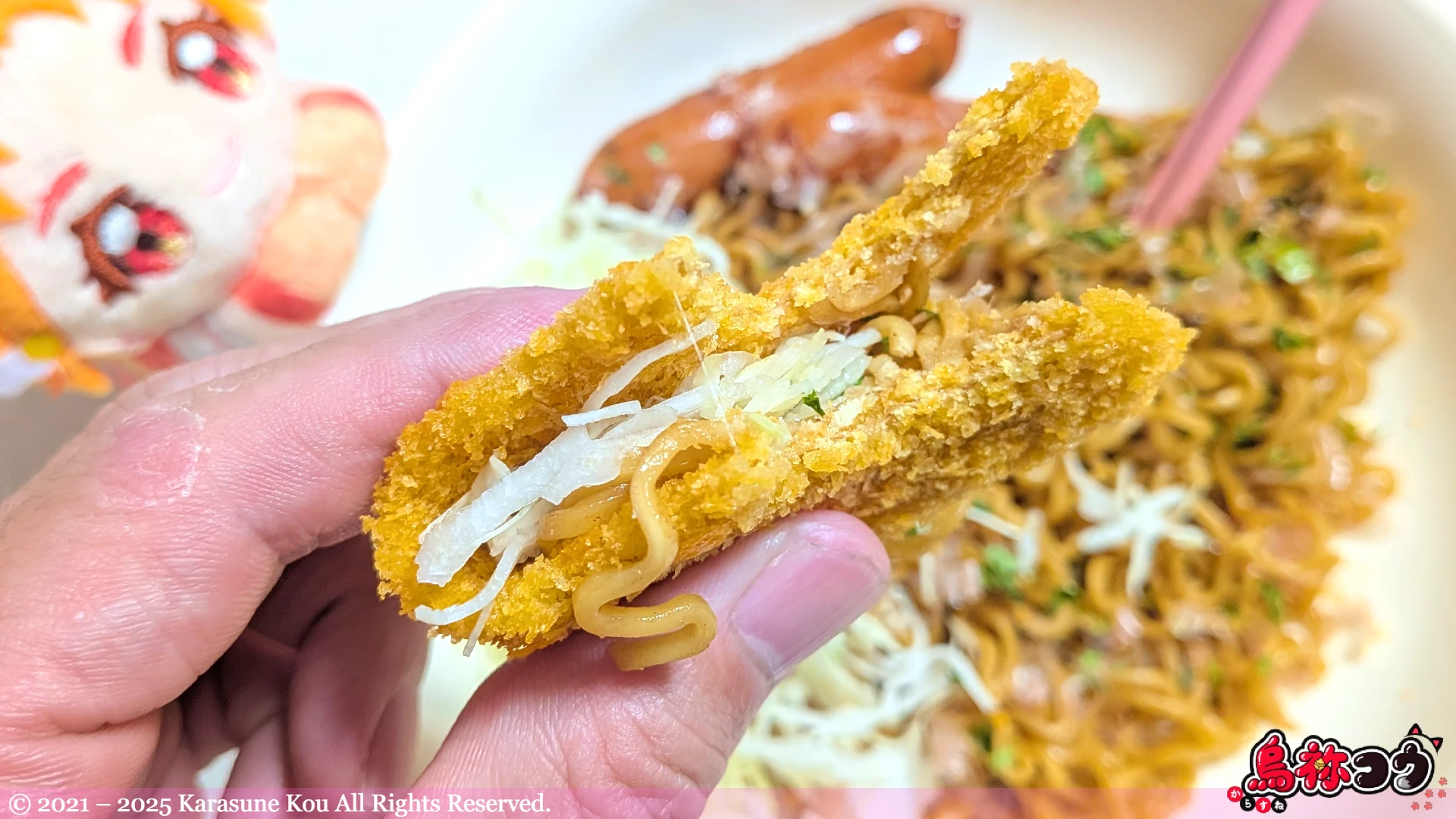 ビッグカツスペシャルソース味焼きそばをサンドしたビッグカツを食べたところです